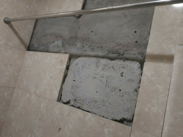 瓷砖墙面翻新前 瓷砖墙面翻新前