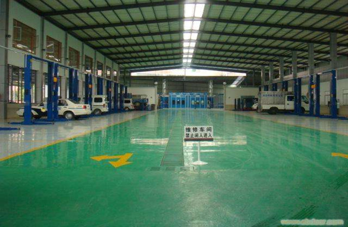 厂房环氧地坪被化学试剂污染变色,该怎么办? 厂房环氧地坪被化学试剂污染变色,该怎么办?