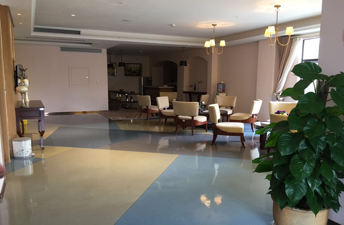 办公室PVC地板保养秘籍｜日常维护三步法让地板历久弥新